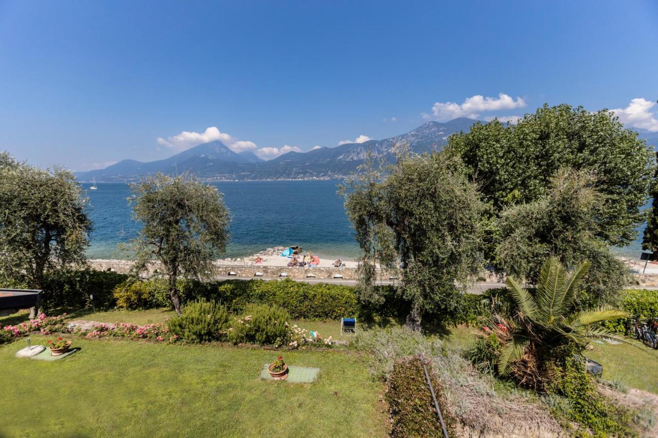 Residence Villa Al Lido Brenzone sul Garda Exterior photo